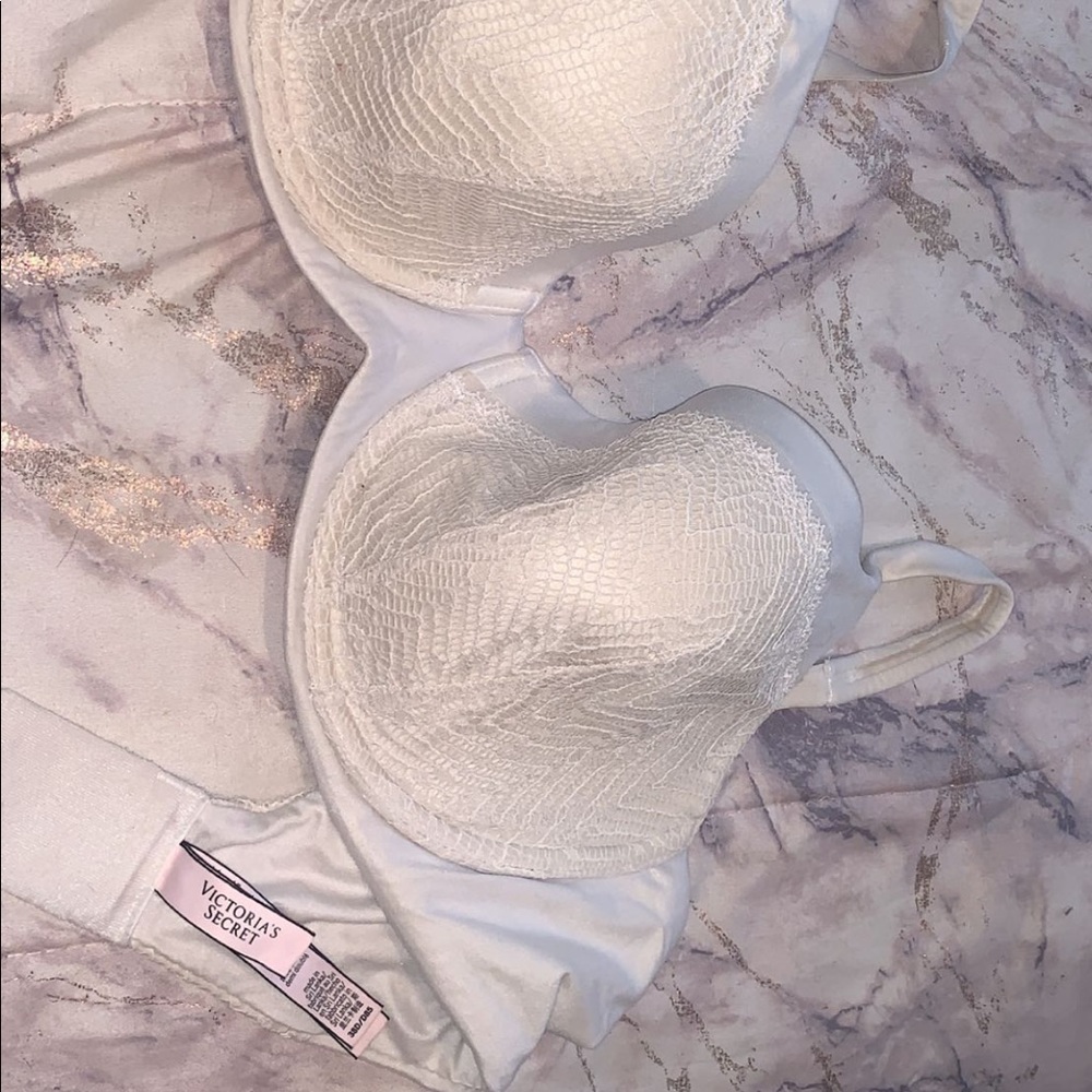 Victoria Secret Bra